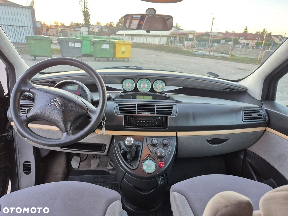 Citroën C8 2.0 SX - 21