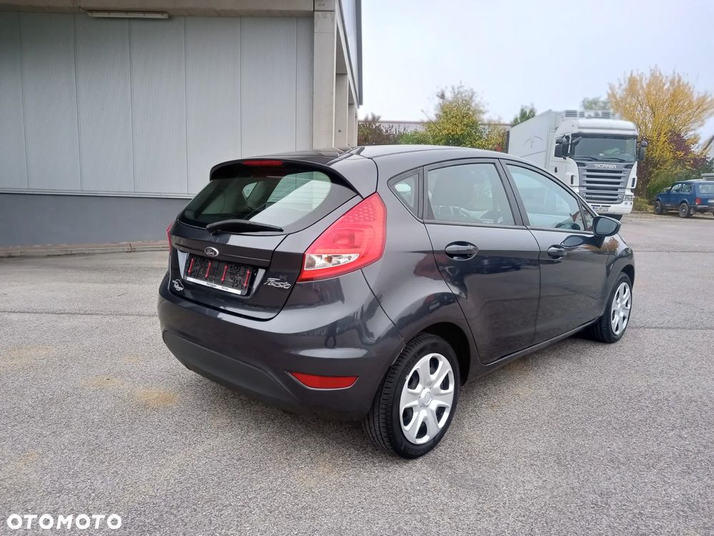 Ford Fiesta 1.25 Ghia - 4