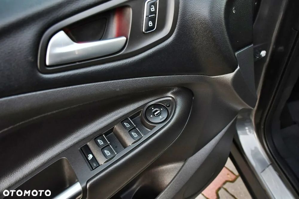 Ford Kuga 2.0 TDCi Titanium MPS6 - 31