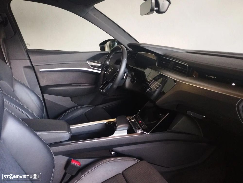 Audi e-tron 55 quattro S line - 10