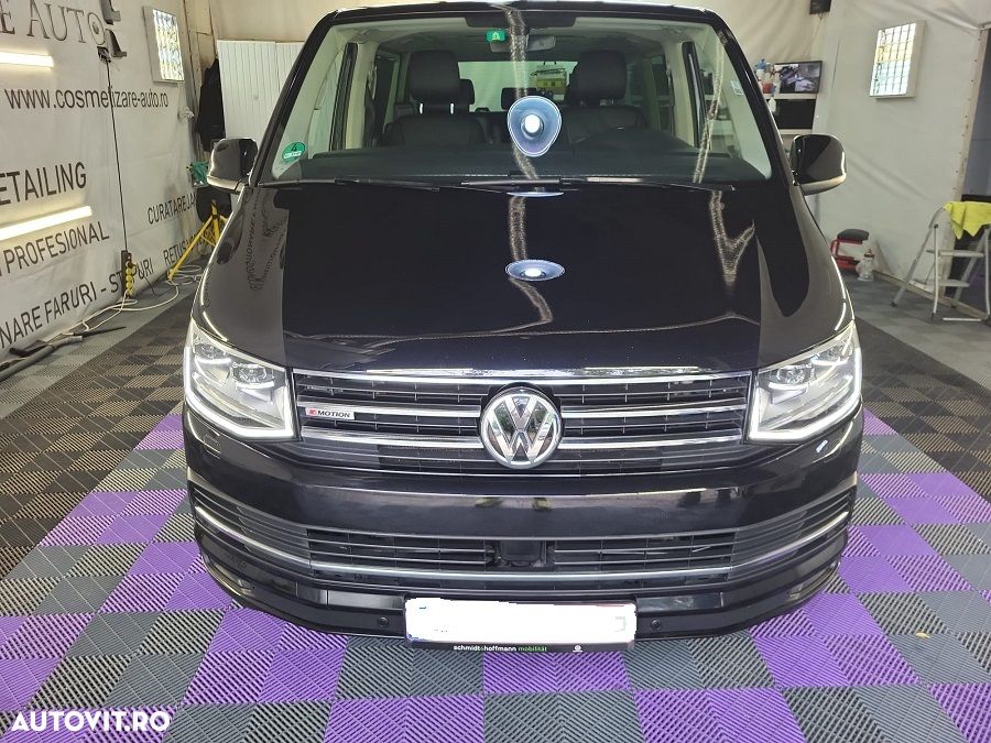 Volkswagen Multivan - 2