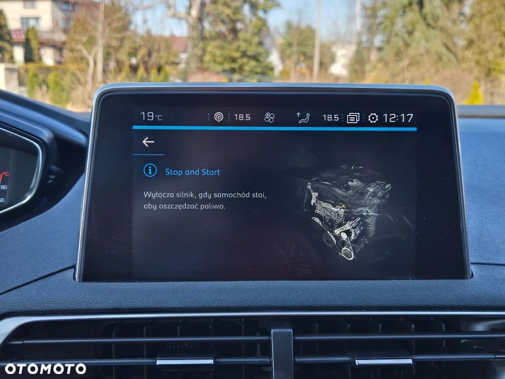 Peugeot 5008 BlueHDi 130 EAT8 Allure Pack - 28