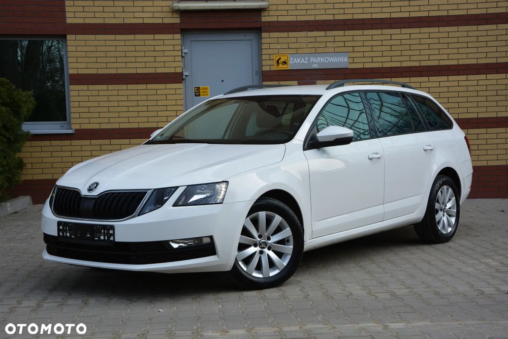 Skoda Octavia 1.6 TDI Premium Edition - 2