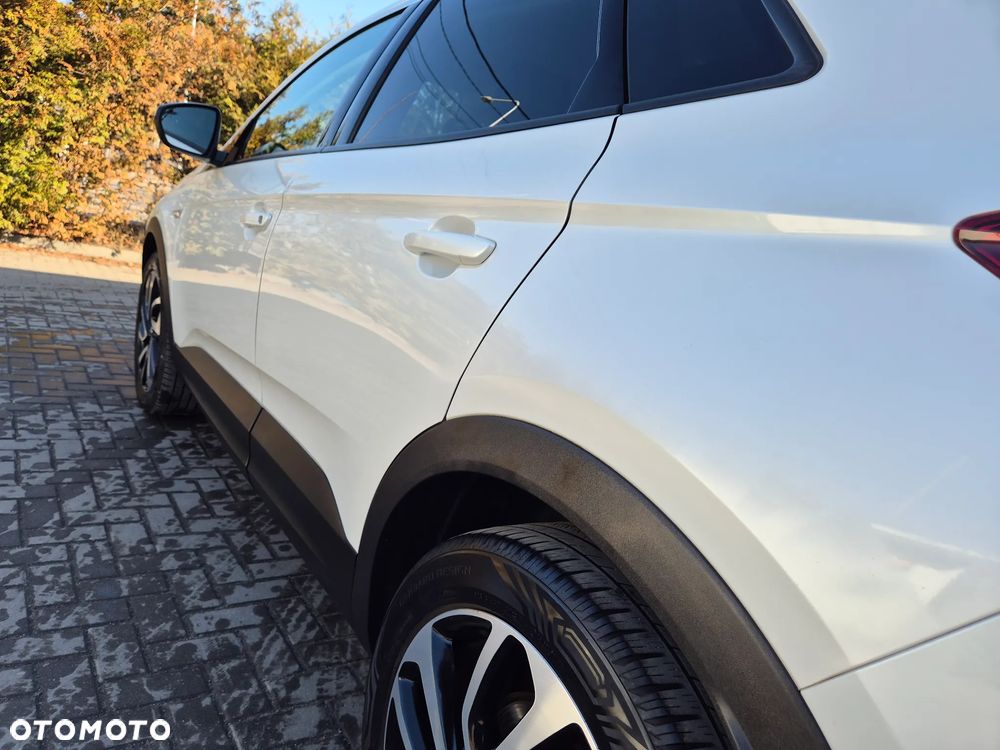 Opel Grandland X 1.2 Start/Stop Business INNOVATION - 23