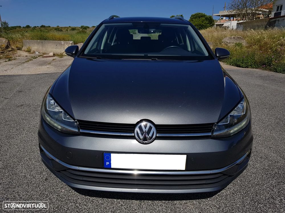 VW Golf Variant 1.6 TDi Confortline DSG - 2