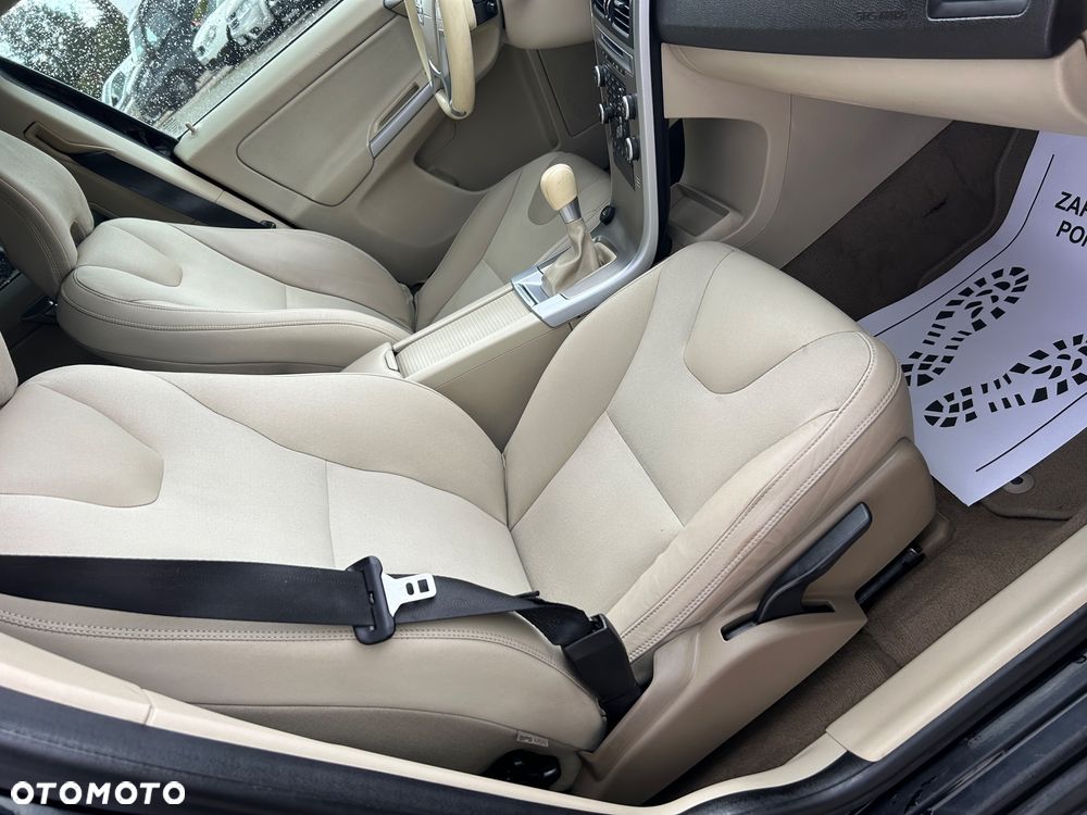 Volvo XC 60 D3 Momentum - 15