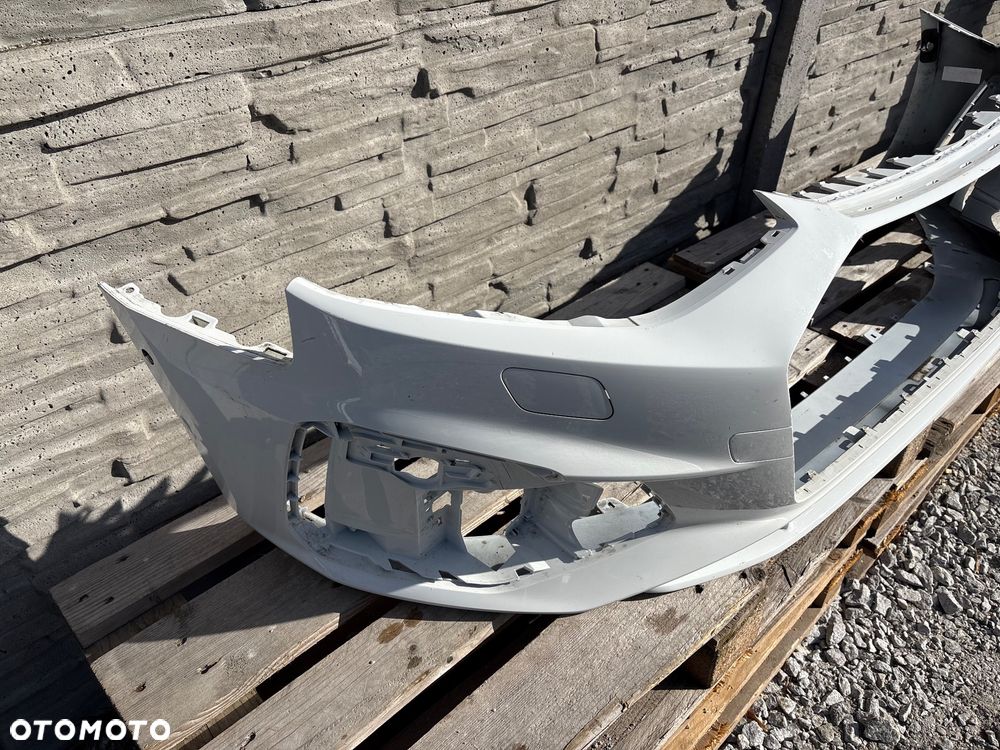 Zderzak przedni  Audi A4 S4 B9 lift 2019- - 3