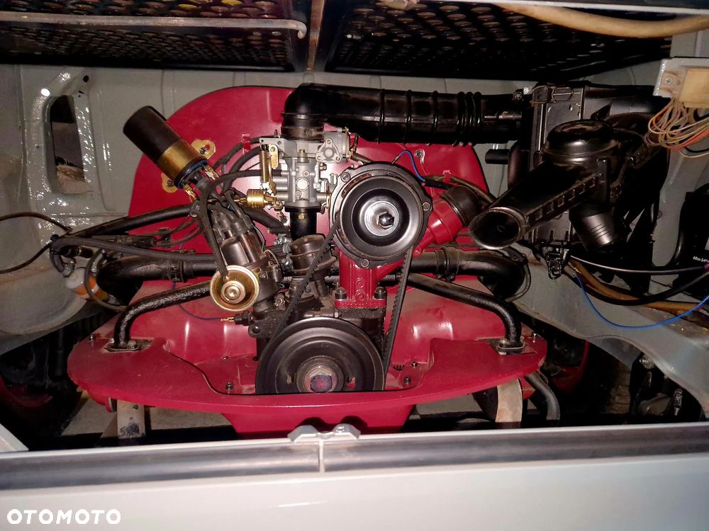 Volkswagen Transporter - 16