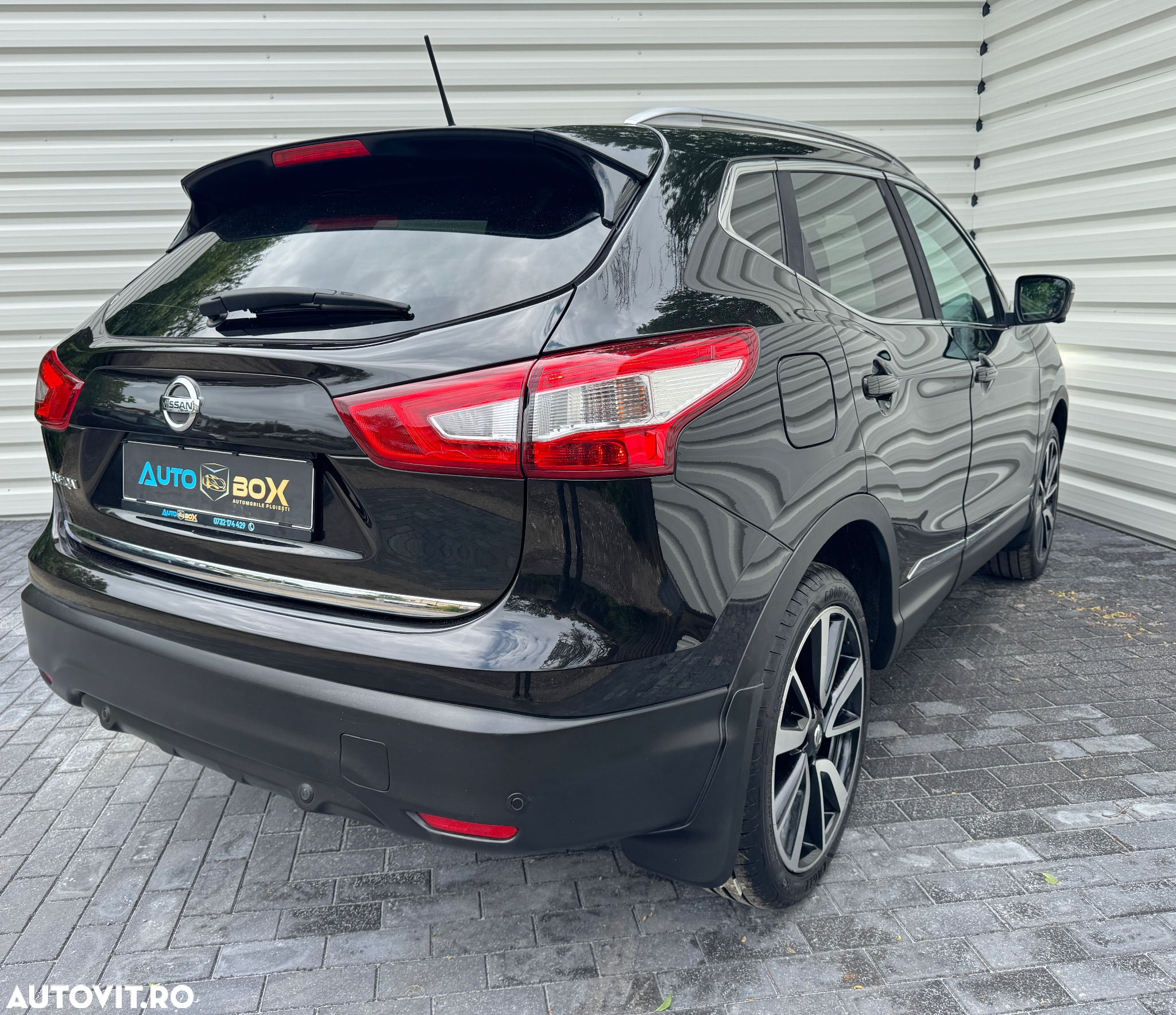 Nissan Qashqai 1.6 DCI 4 x 4 DPF tekna - 24