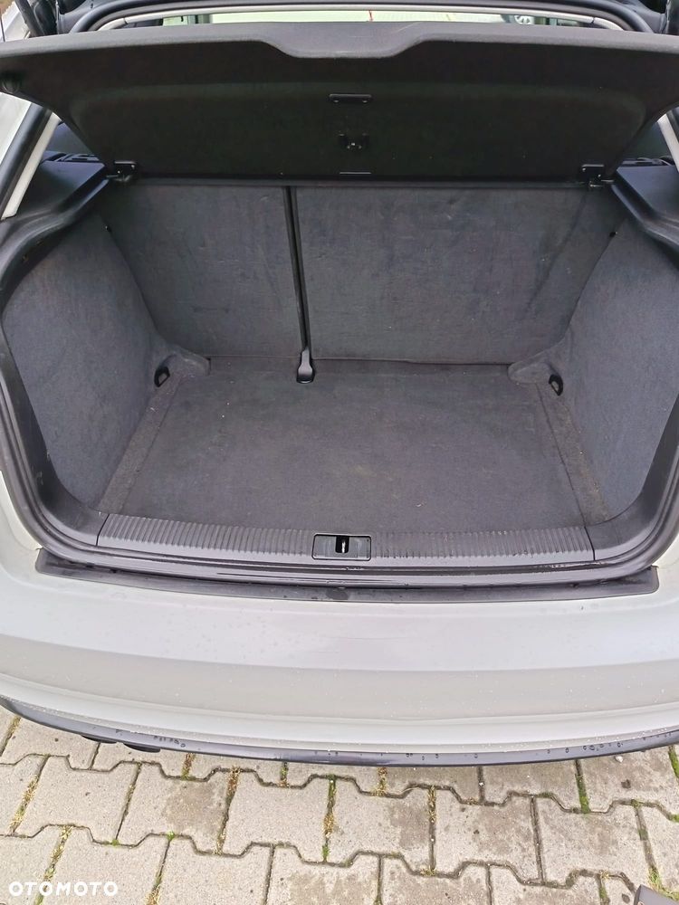 Audi A3 3-drzwiowe 1.4 TFSI Ambition - 37
