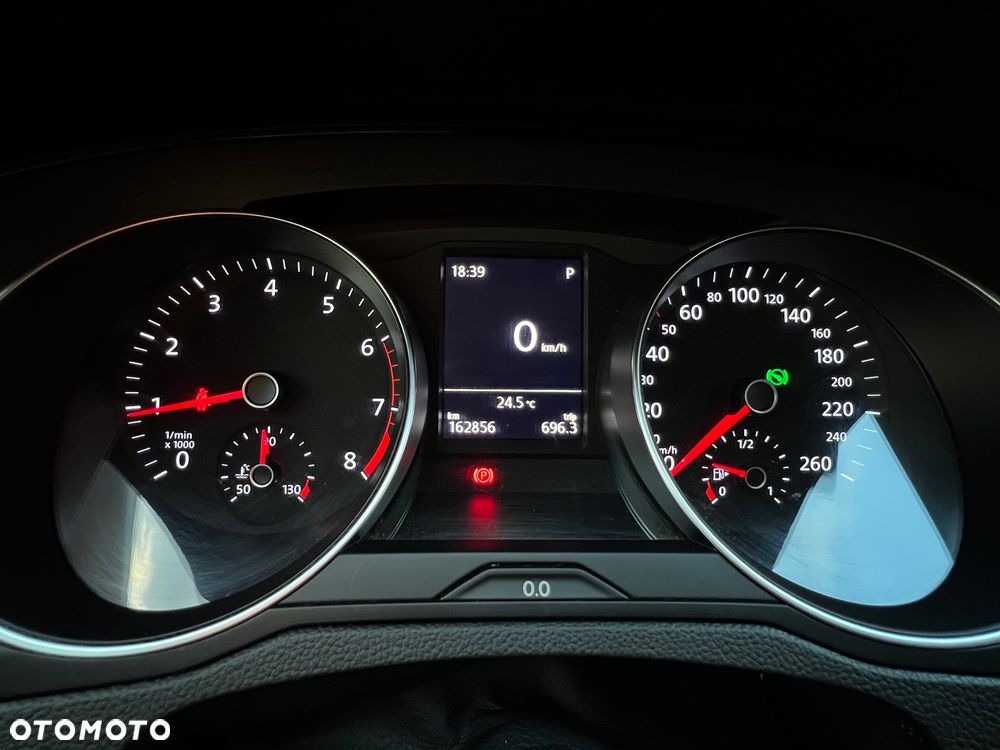Volkswagen Passat 1.5 TSI EVO Essence DSG - 28