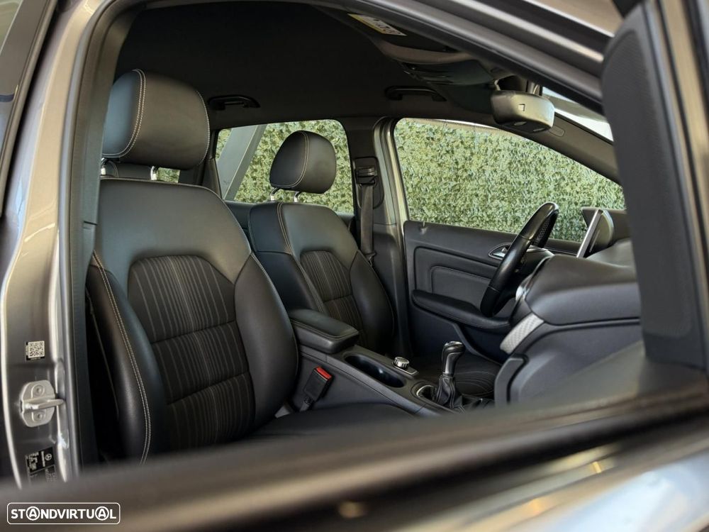 Mercedes-Benz B 180 CDi Style - 11