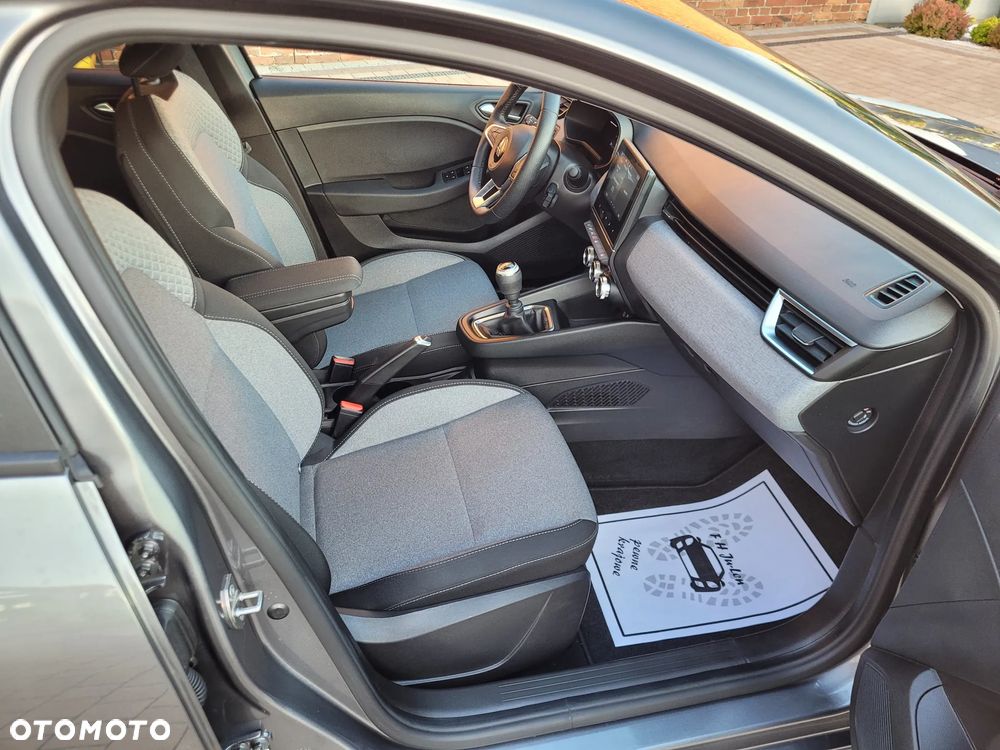 Mitsubishi Colt 1.0T Intense Style Cold Navi - 13
