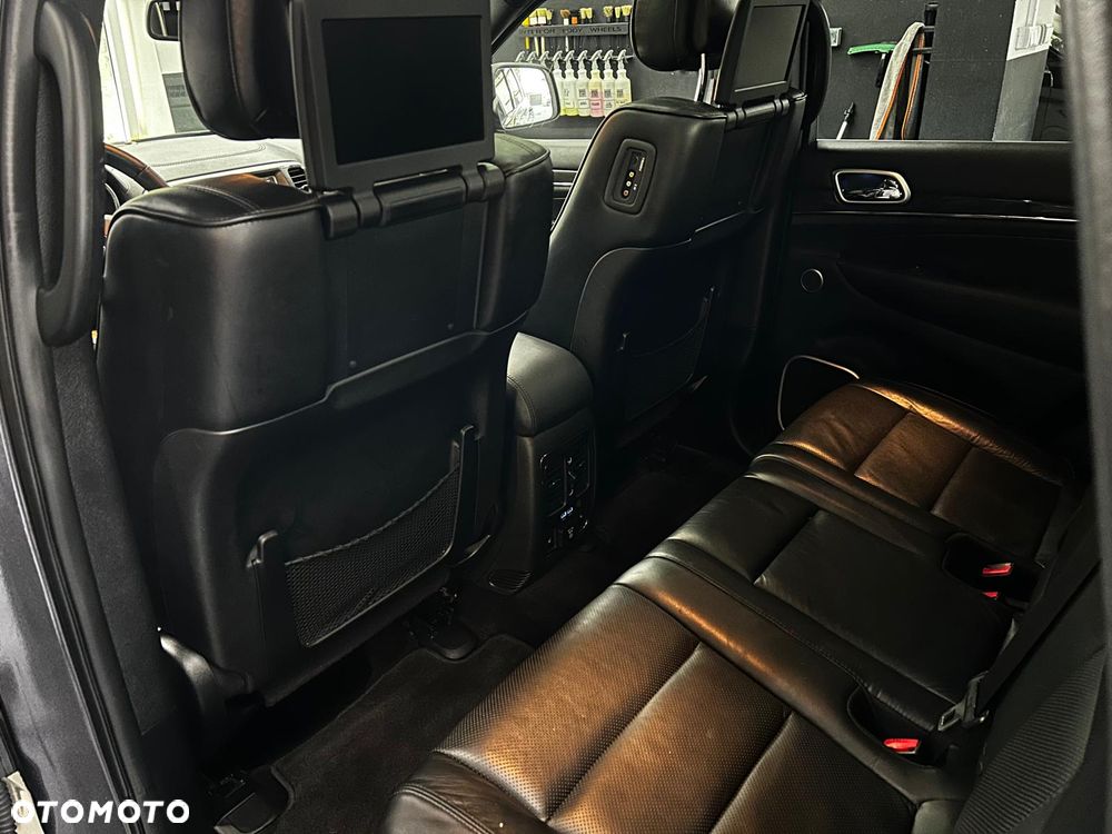 Jeep Grand Cherokee 3.6 V6 Overland Summit - 23