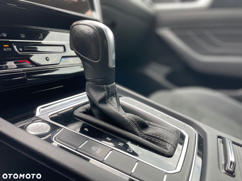Volkswagen Arteon 2.0 TSI R-Line DSG - 29