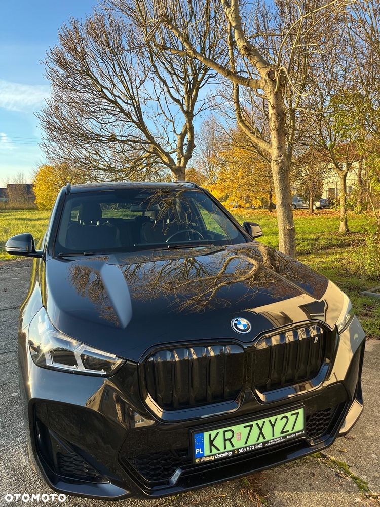 BMW iX1 xDrive30 66.5kWh M Sport - 3