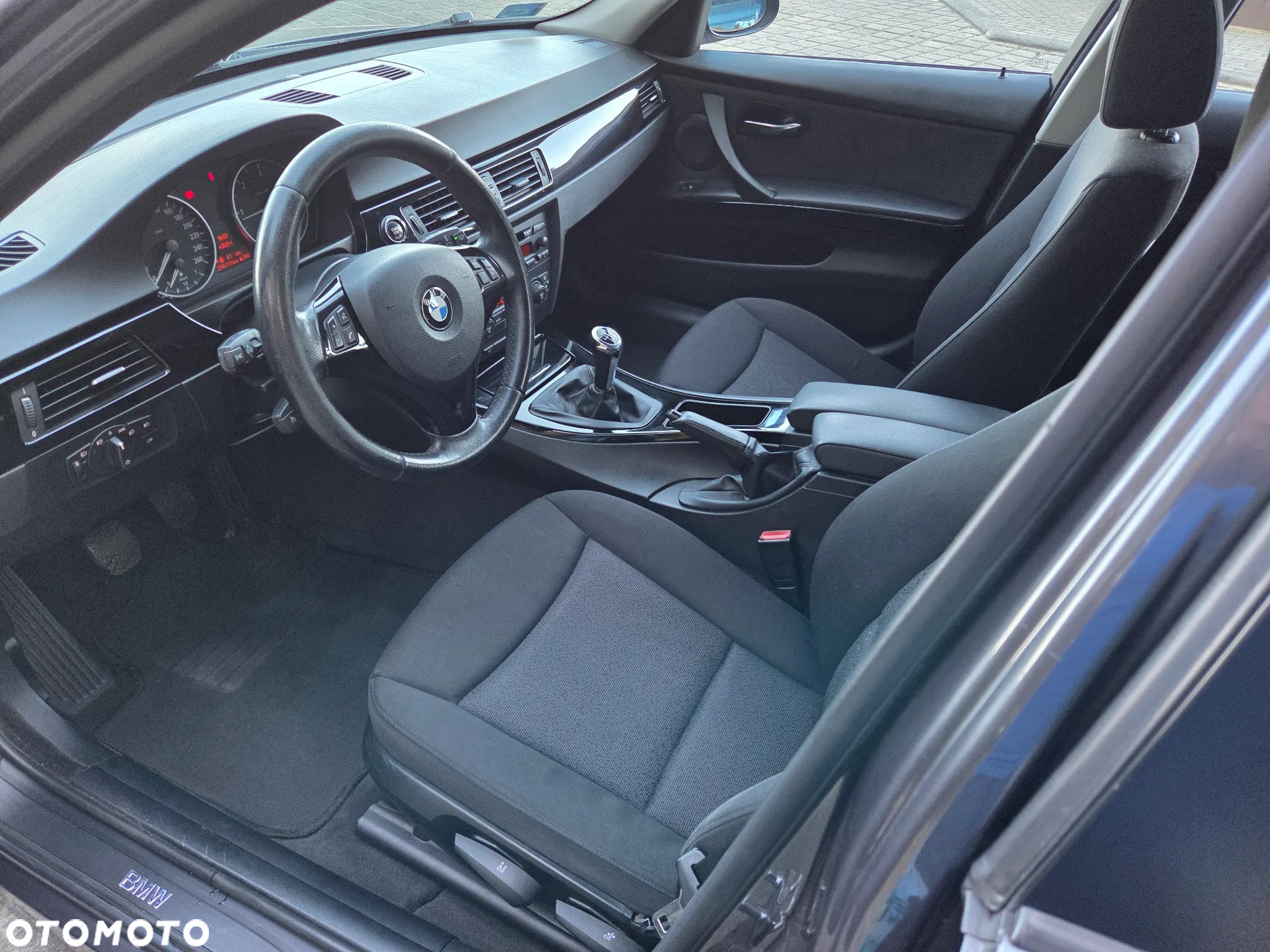 BMW Seria 3 - 12