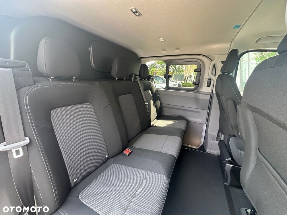 Volkswagen Transporter Furgon Plus - 24