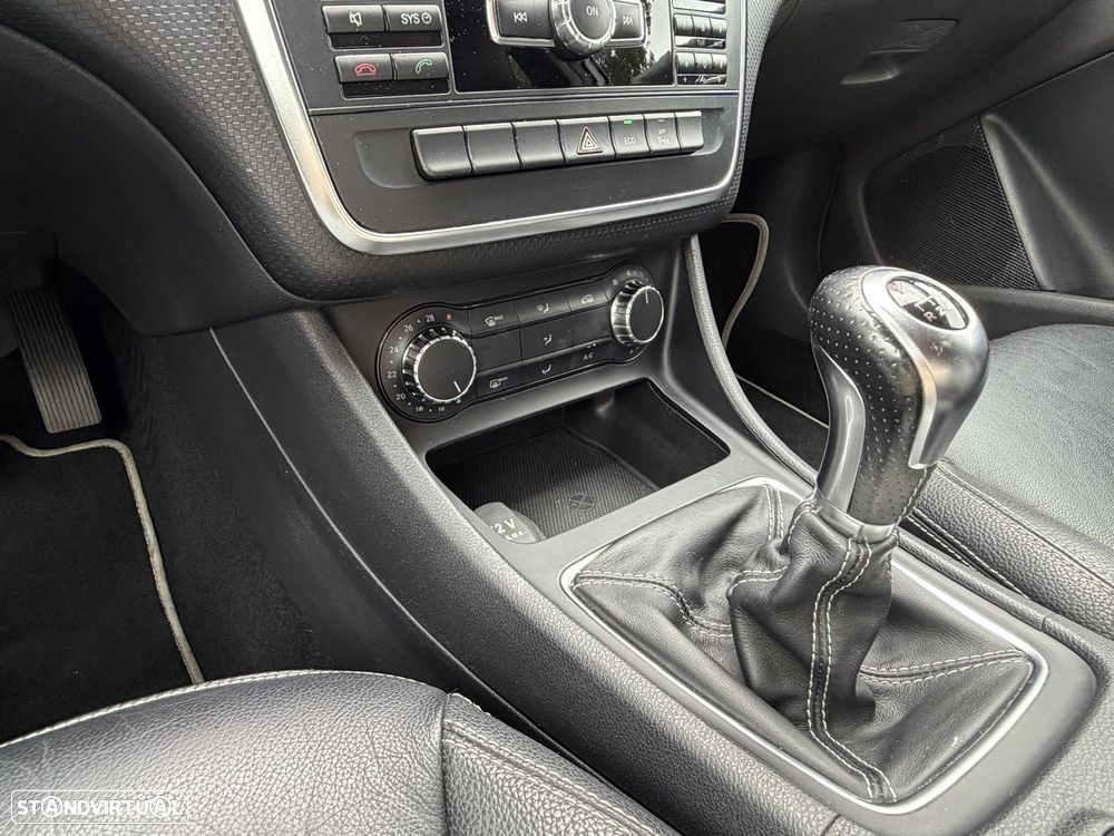 Mercedes-Benz A 180 CDI BlueEFFICIENCY - 45