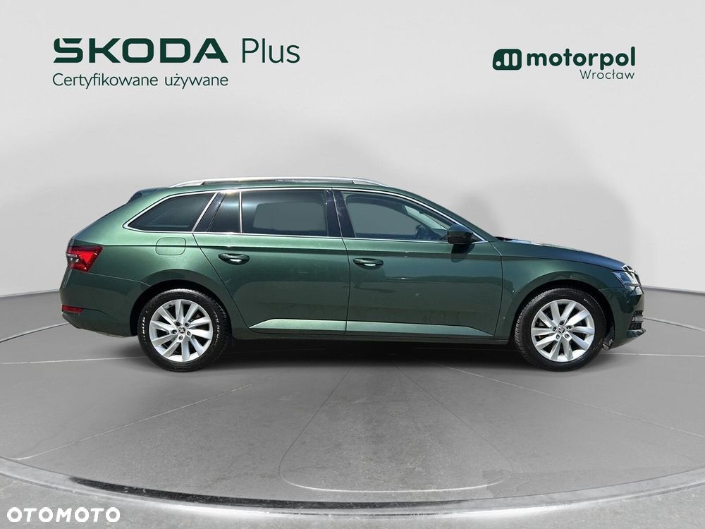 Skoda Superb 2.0 TSI Ambition DSG - 17