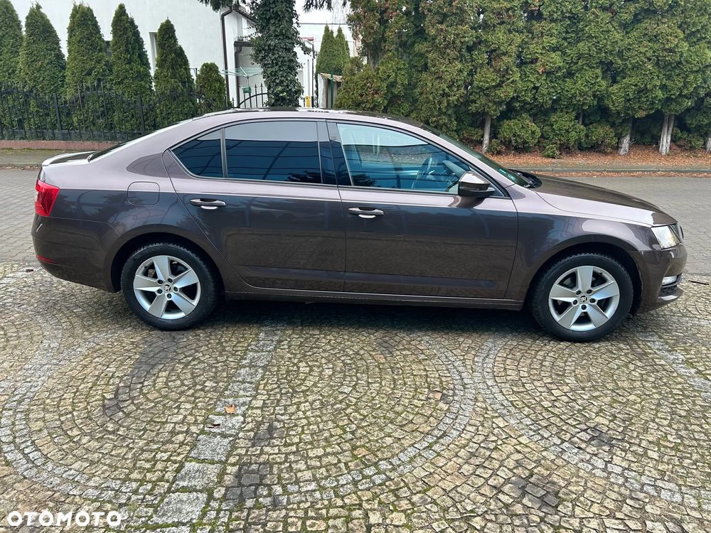 Skoda Octavia 1.5 TSI ACT Style - 15