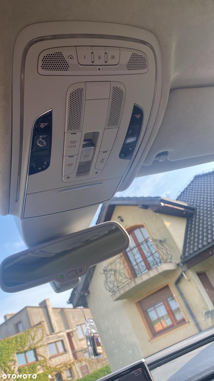 Audi A8 4.2 FSI L Quattro - 16
