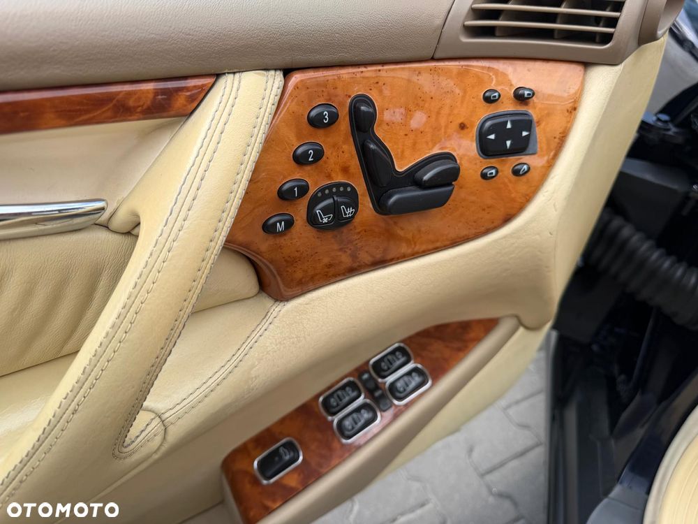 Mercedes-Benz CL - 18