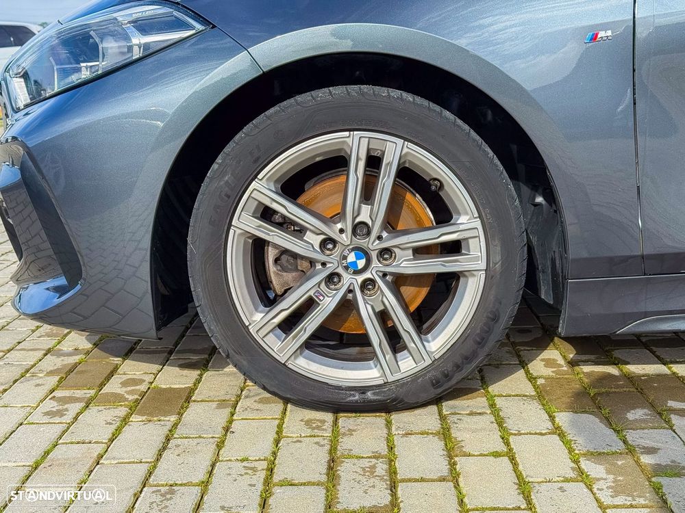 BMW 116 d Pack Desportivo M - 31