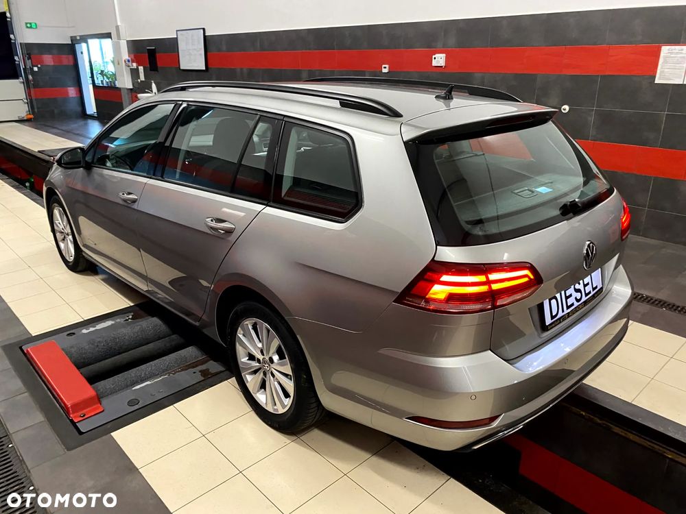 Volkswagen Golf 1.6 TDI BMT Highline - 10