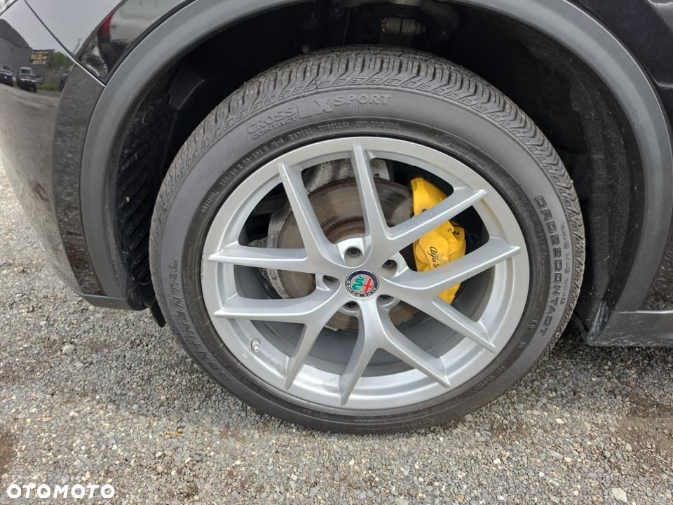 Alfa Romeo Stelvio 2.0 Turbo TI Q4 - 16