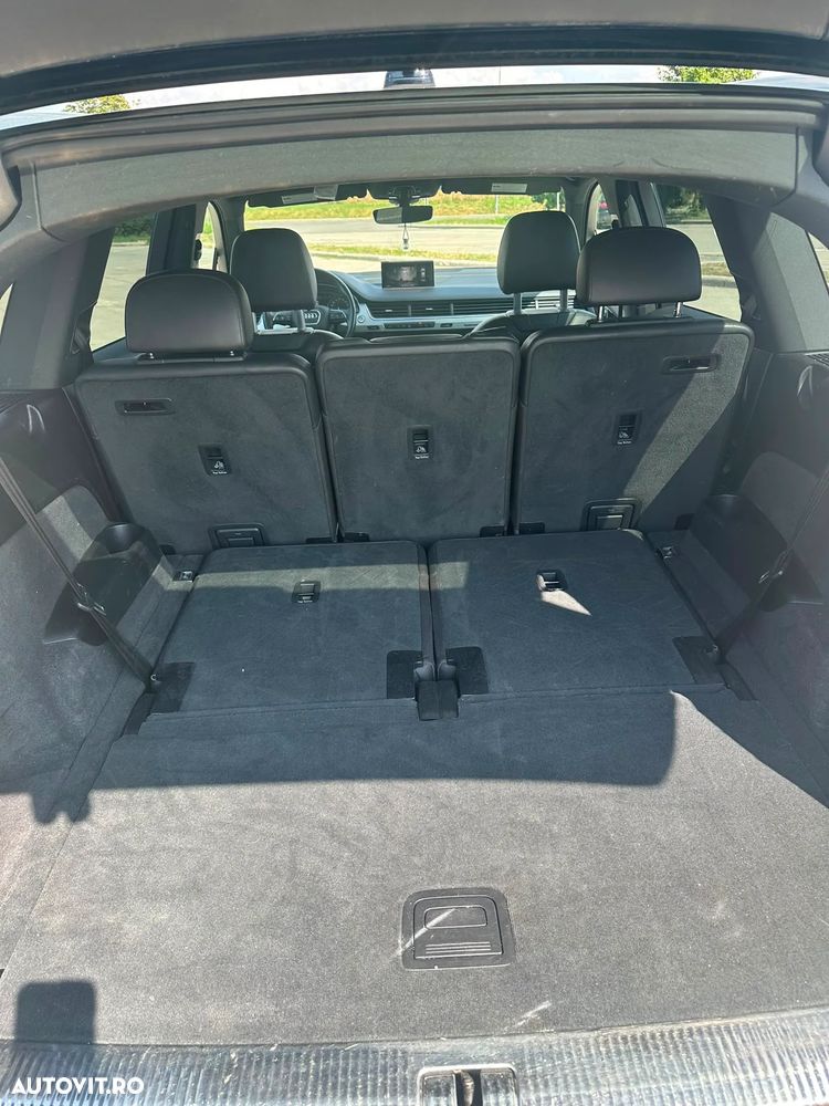 Audi Q7 - 7