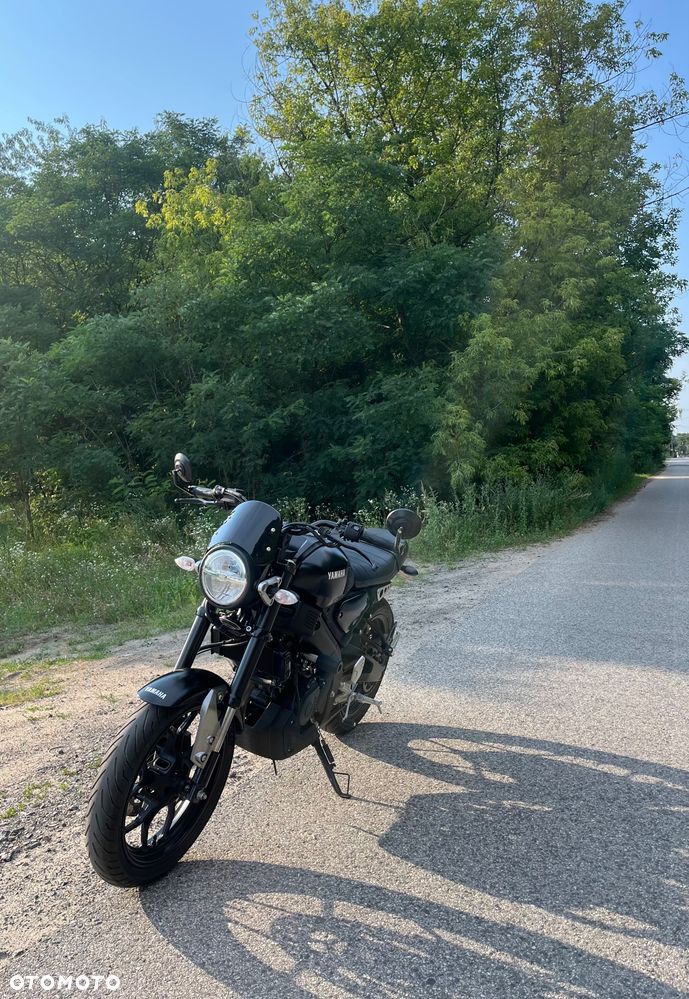 Yamaha XSR - 4