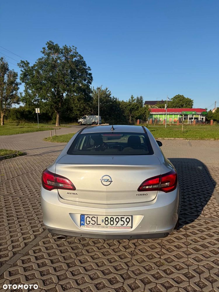 Opel Astra 1.4 T Active - 3