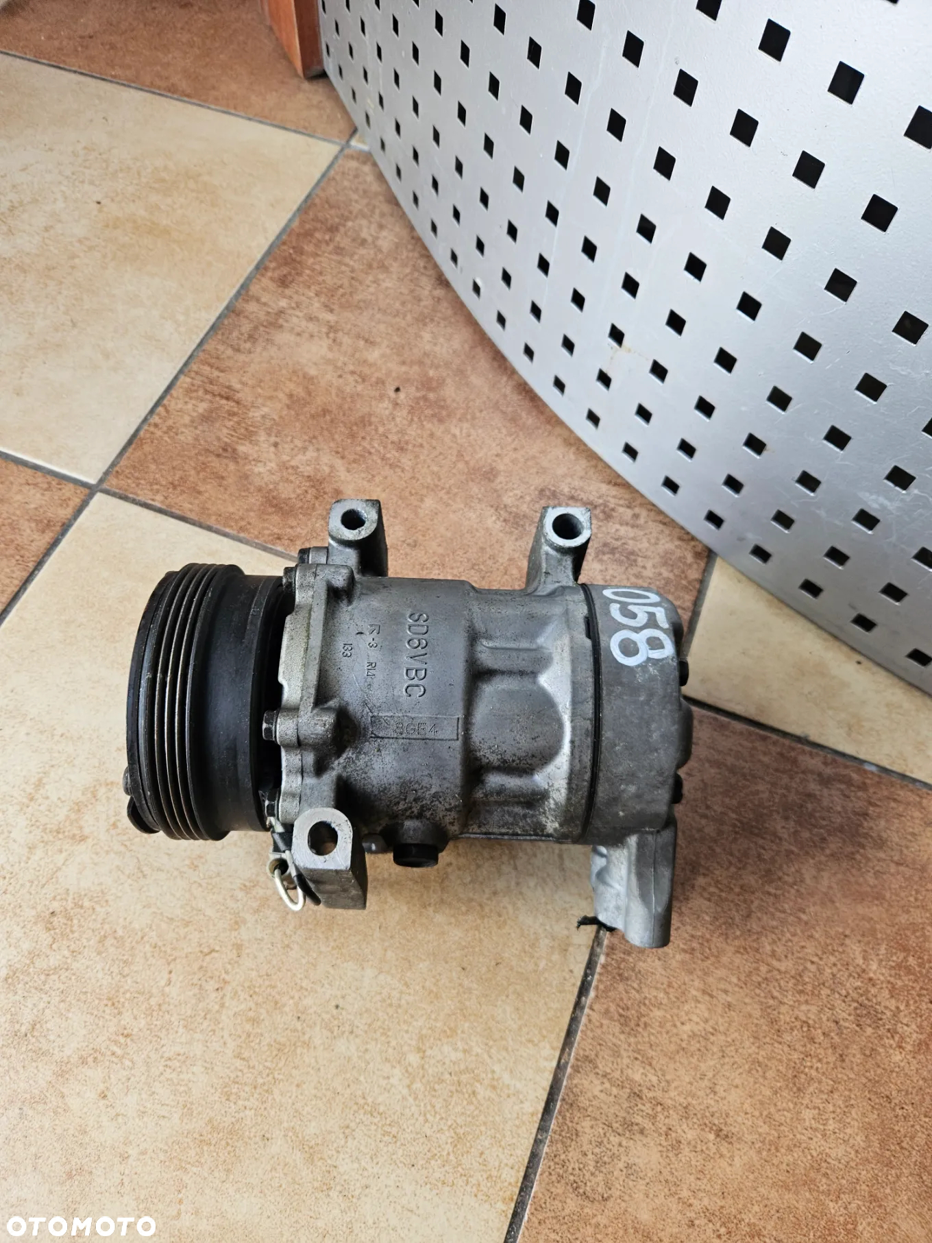 POMPA SPRĘŻARKA KOMPRESOR KLIMATYZACJI RENAULT CLIO TWINGO 8200037058 SD6V12 - 3