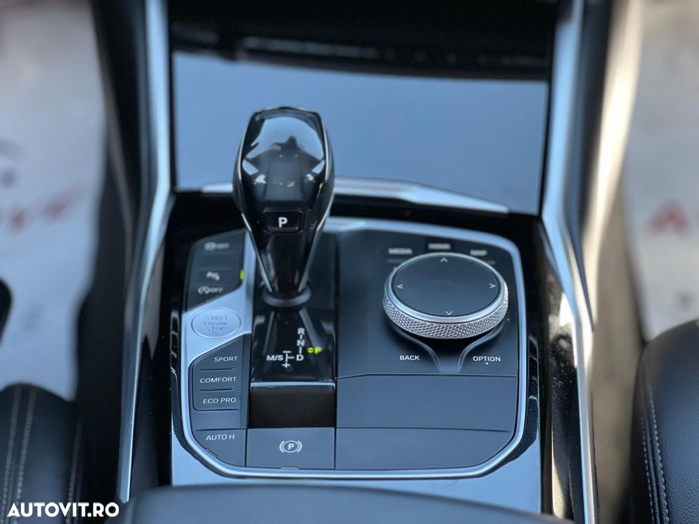 BMW Seria 3 318d AT MHEV - 14