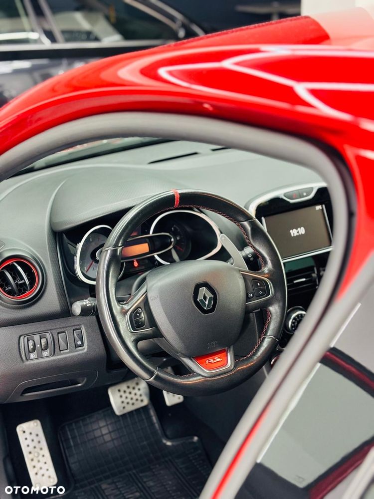 Renault Clio 1.6 R.S 200 EDC EU6 - 13