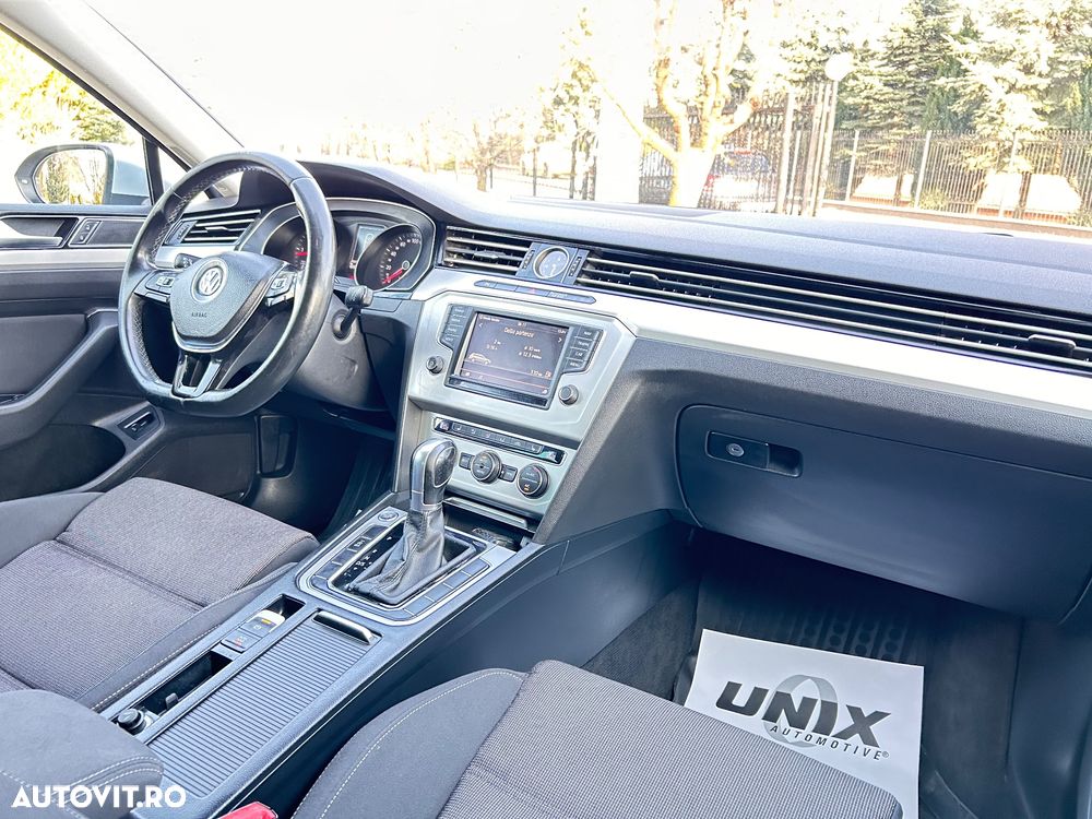 Volkswagen Passat 2.0 TDI DSG Comfortline - 8
