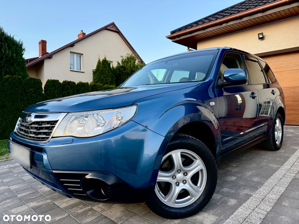 Subaru Forester 2.5 X Premium - 2