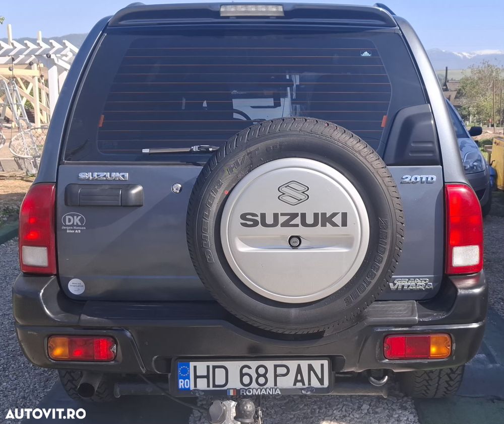 Suzuki Grand Vitara XL-7 2.0 TD - 5