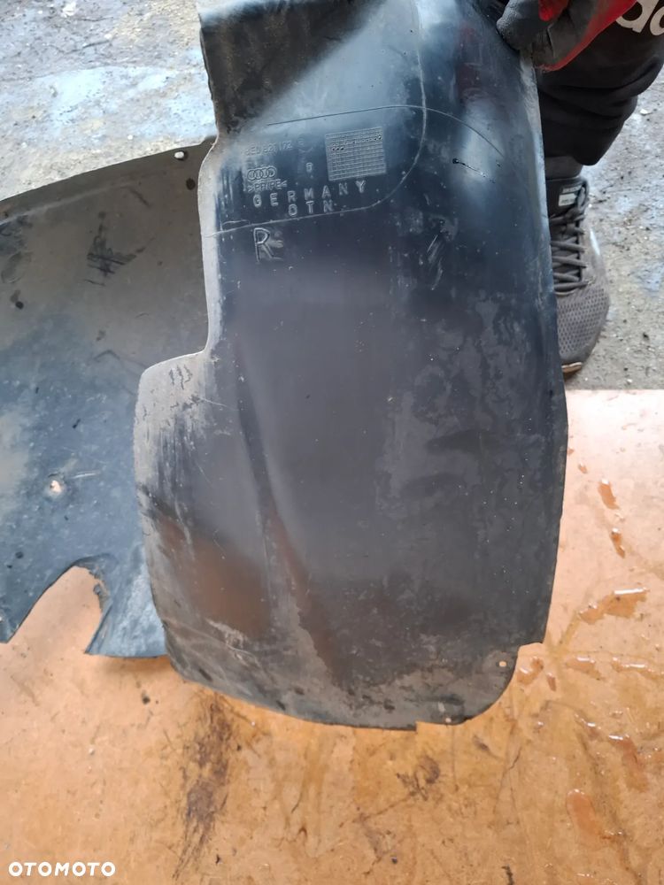 AUDI A4 B6 NADKOLE PRZEDNIE PRAWE PLASTIKOWE 8E0821172B - 2