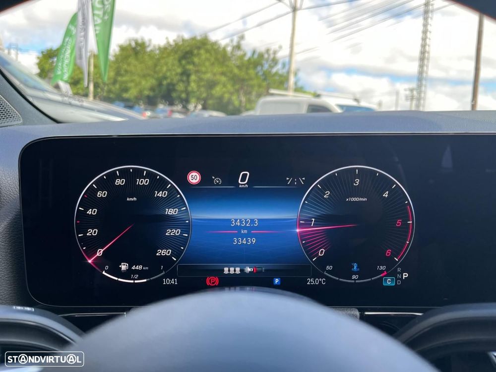 Mercedes-Benz GLA 180 d Progressive - 8