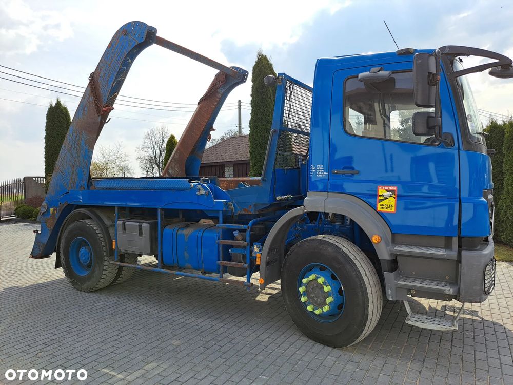 Mercedes-Benz Axor 1833 - 4