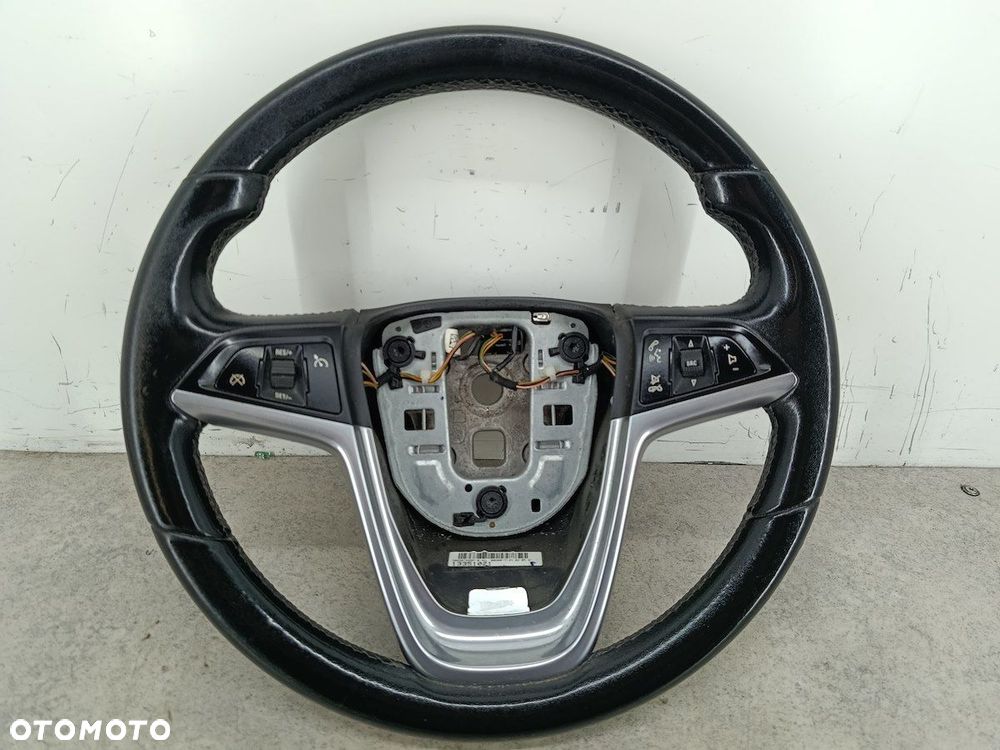 KIEROWNICA Z PODUSZKĄ OPEL MERIVA B 13351021  13300473 GM - 4