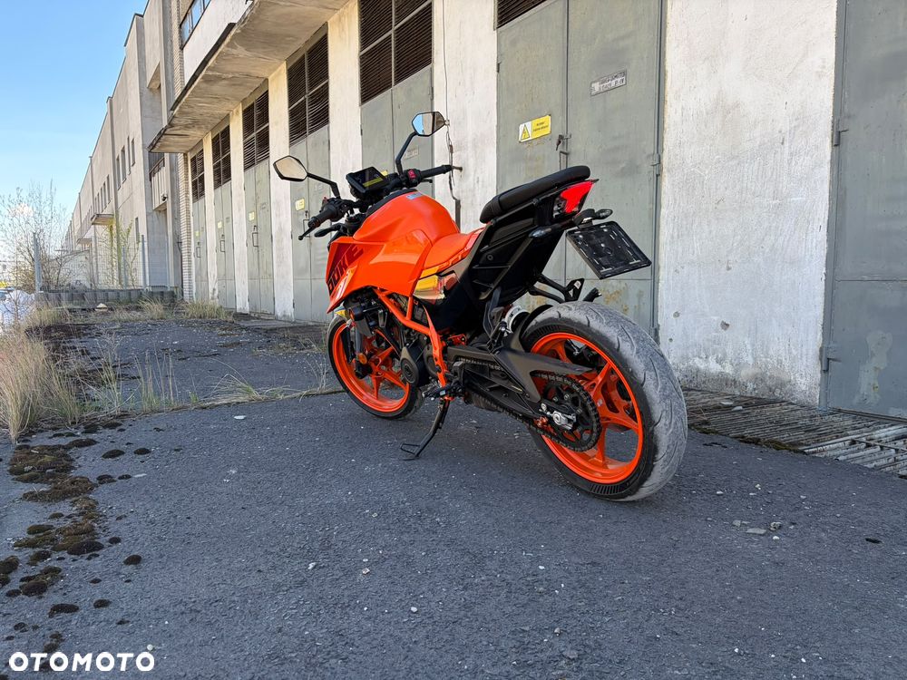 KTM Duke - 4