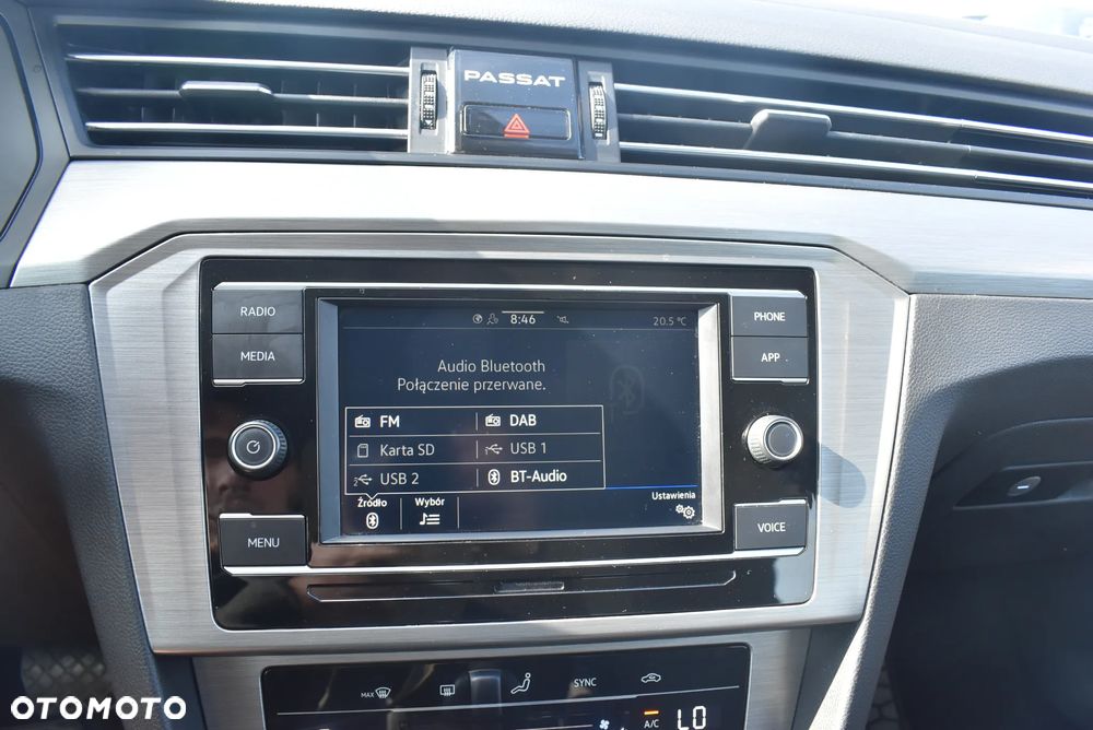 Volkswagen Passat 2.0 TDI EVO Essence DSG - 28