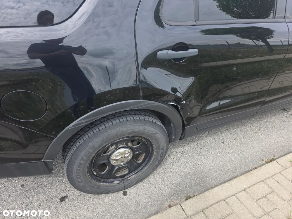 Ford Explorer - 5