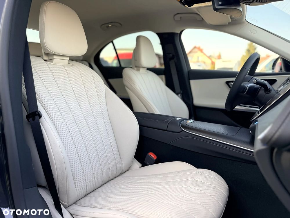 Mercedes-Benz Klasa E - 27