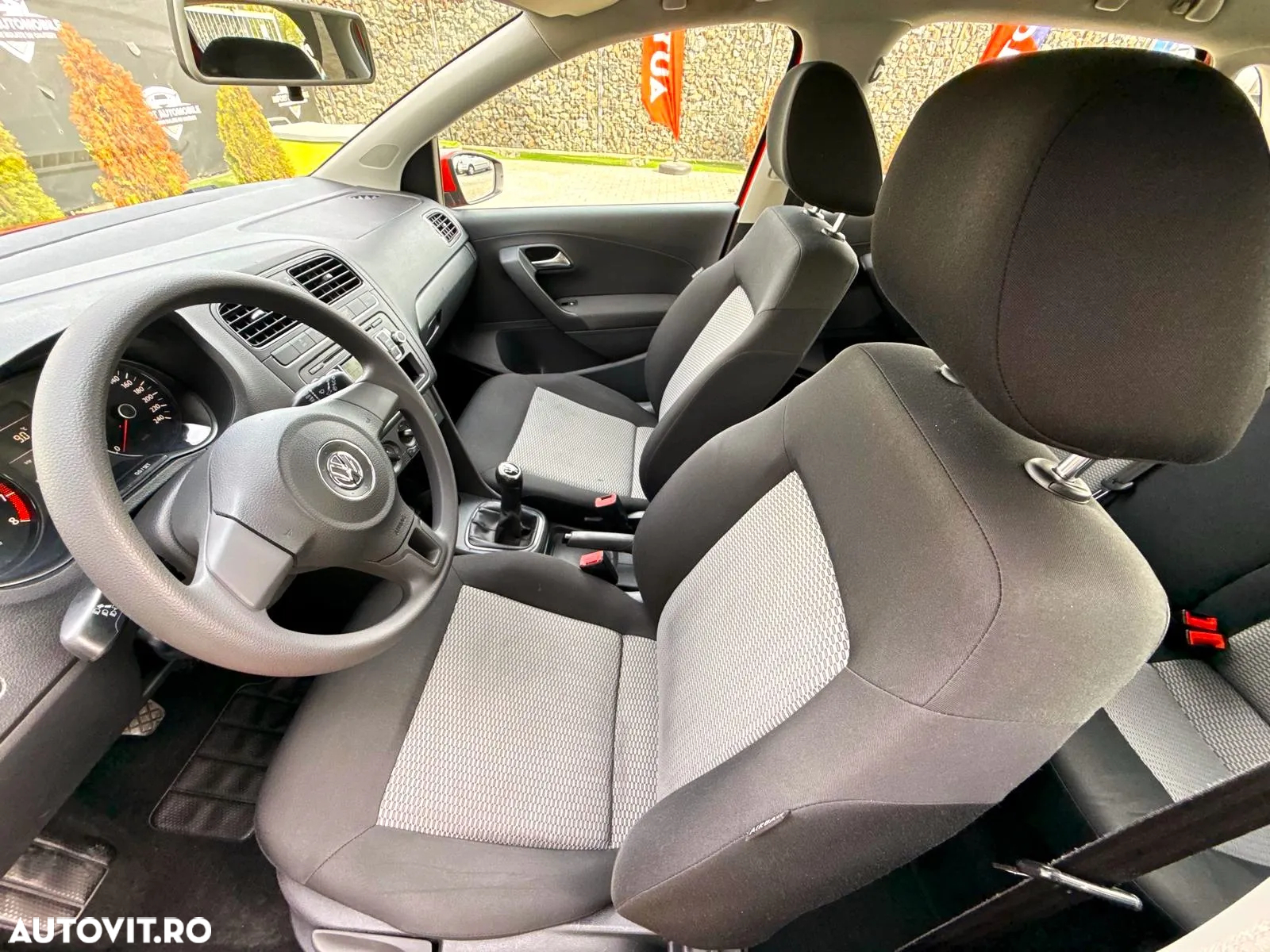 Volkswagen Polo - 18