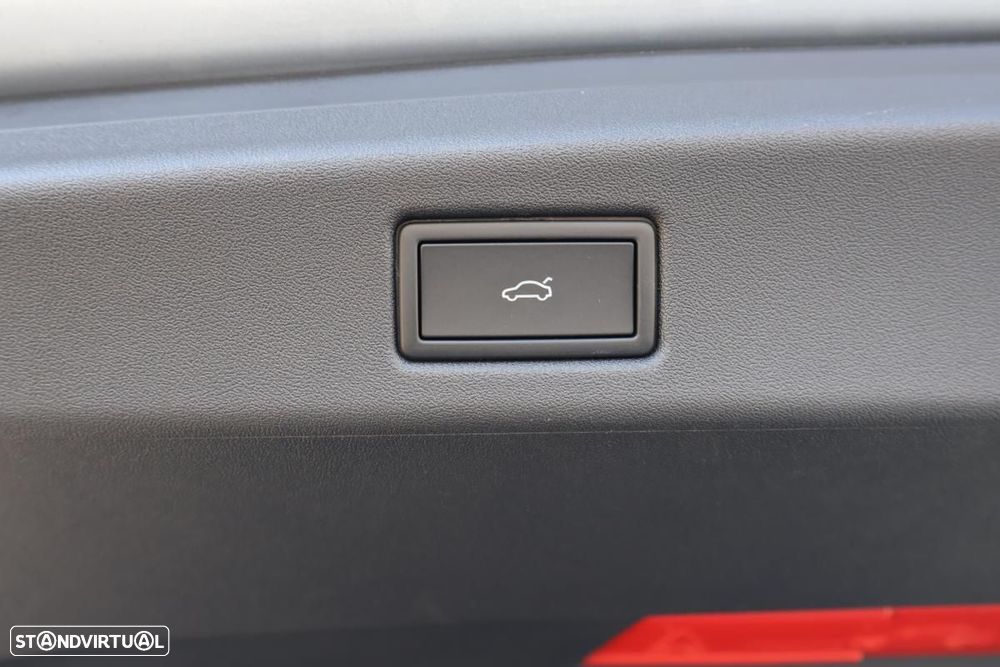 VW ID.7 Tourer 86 kWh Pro S Urban - 32