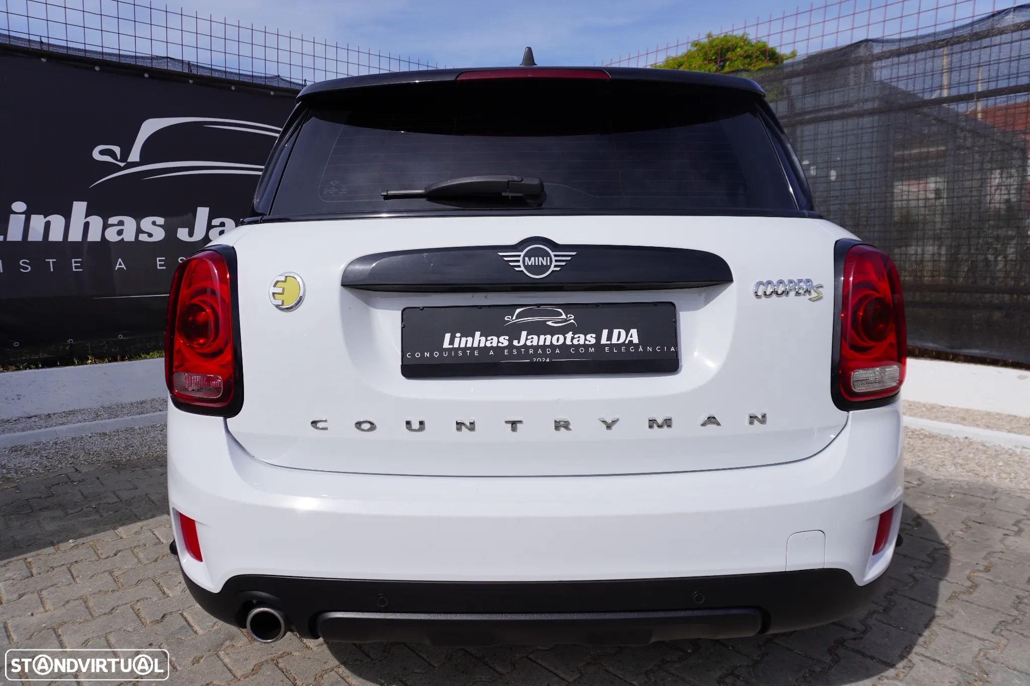 MINI Countryman Cooper SE ALL4 Auto - 3